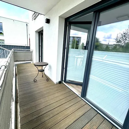 Top Location Business Suites Zwei Exklusive Apartments Am Phoenixsee 아파트