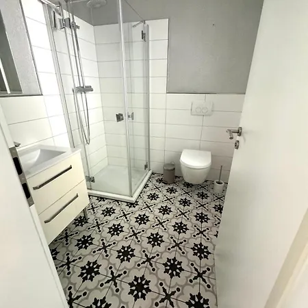 Top Location Business Suites Zwei Exklusive Apartments Am Phoenixsee 아파트 *